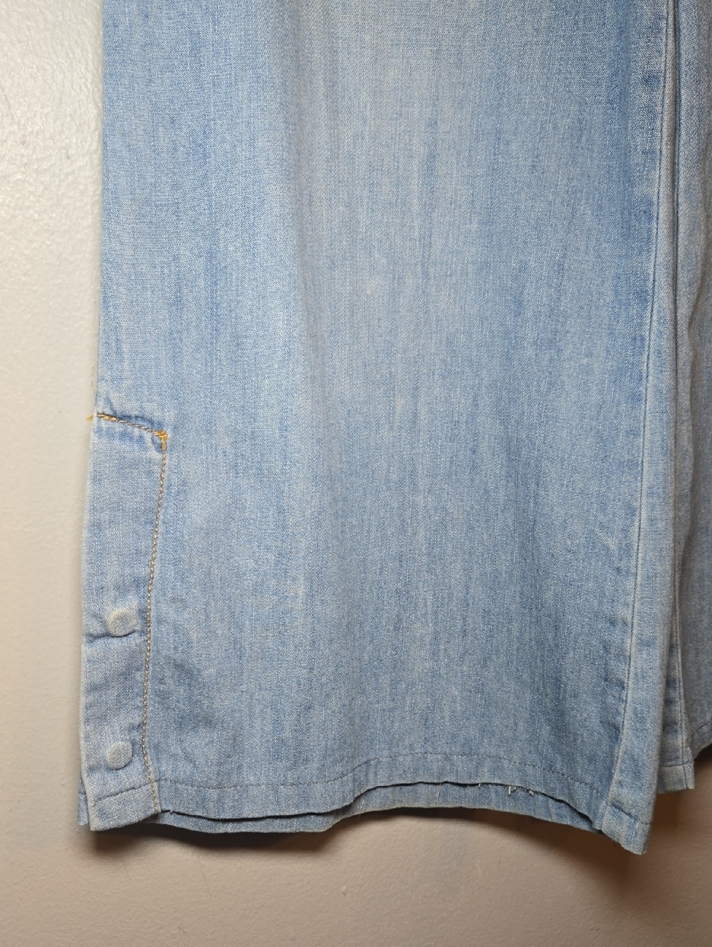 Pilcro Anthropologie Wide Leg Snap Hem Jeans Women’s Size 25 Lightweight Denim - Picture 5 of 12